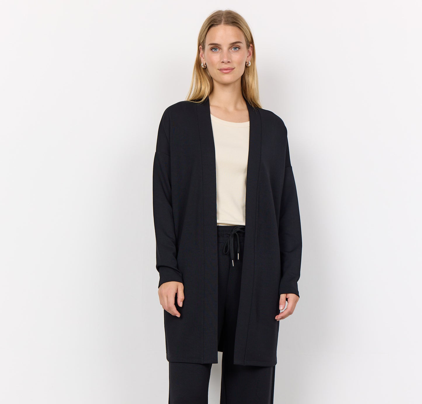 Banu Cardigan