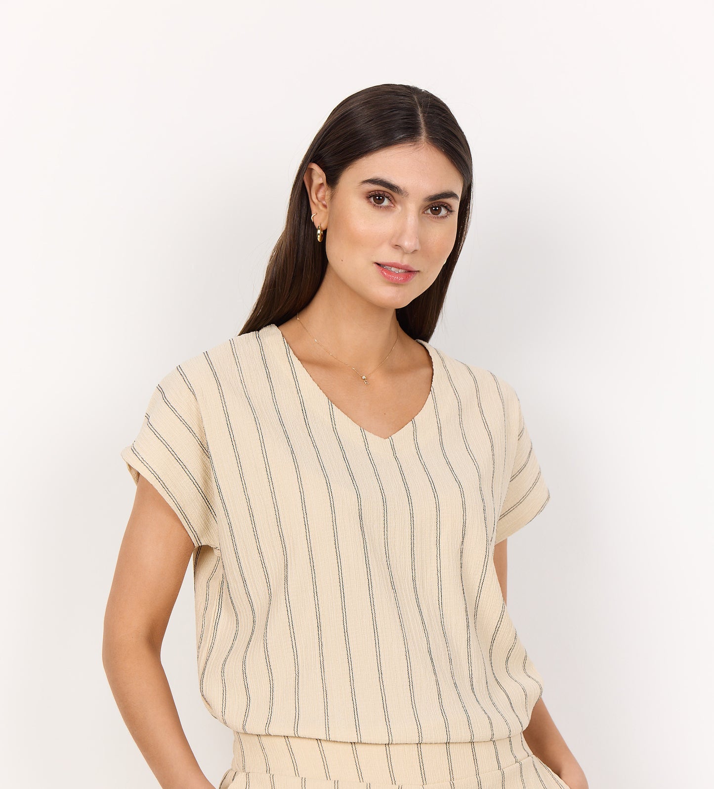 Rajan Relaxed V-Neck