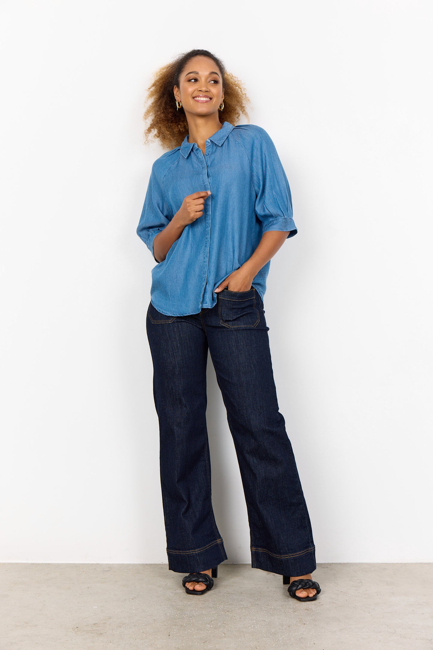Liv Relaxed Button Up