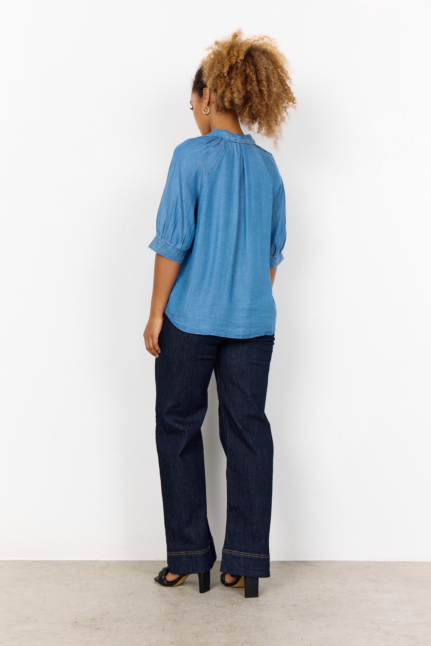 Liv Relaxed Button Up