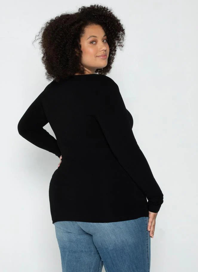 Curvy Bamboo Scoop Neck Long Sleeve