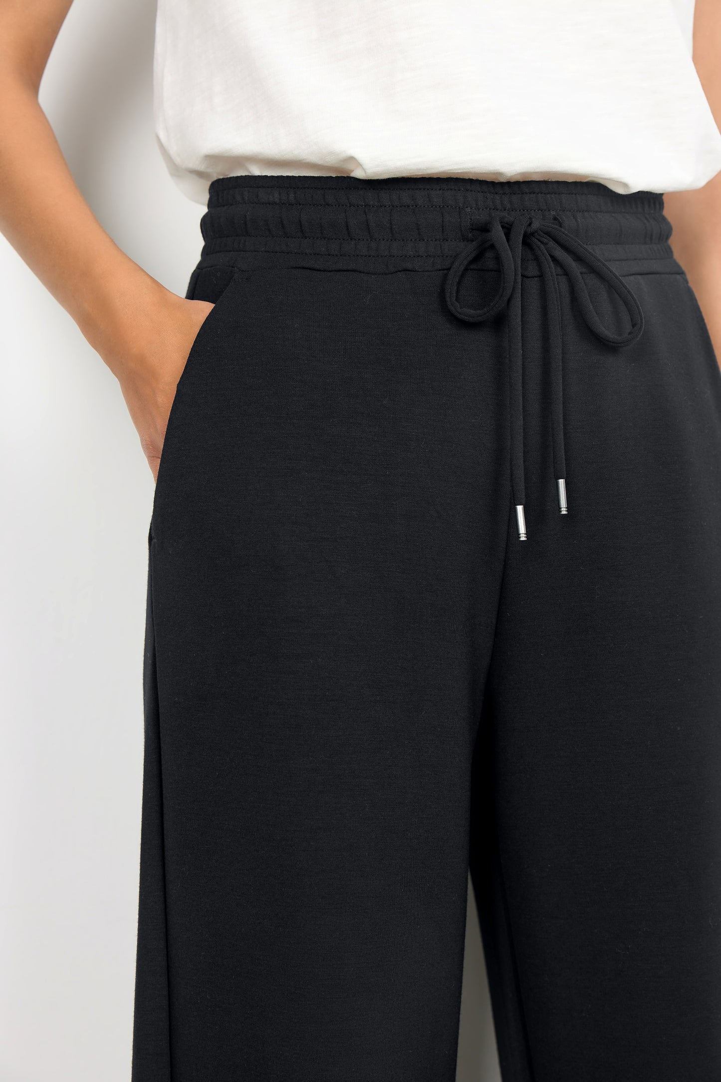 Banu Straight Leg Pants