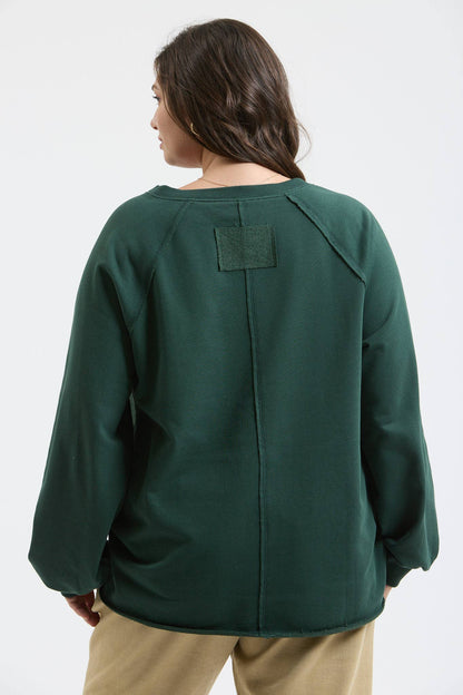 Curvy Exposed Seam Relaxed Long Sleeve Knit: SIZE 1X