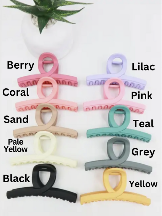Matte Twisted Claw Clip