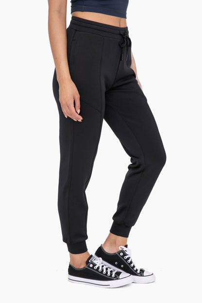 Cuffed Joggers with Zippered Pockets: SIZE S