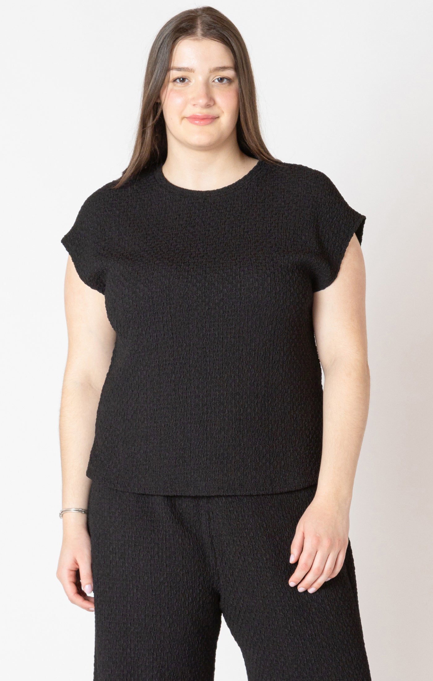 Dex Curvy Drop Shoulder Textured Top