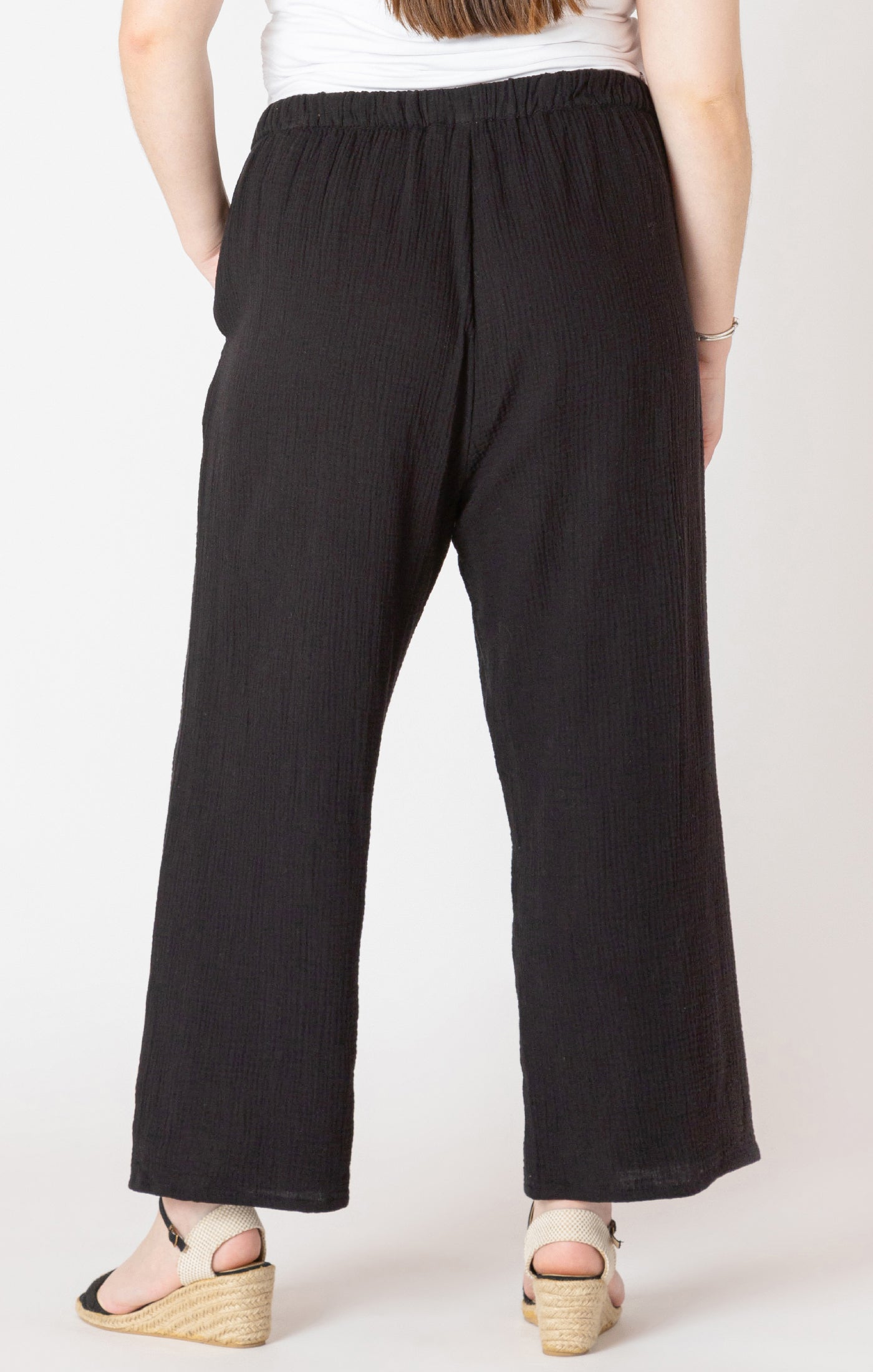 Curvy Elastic Waist Textured Pant